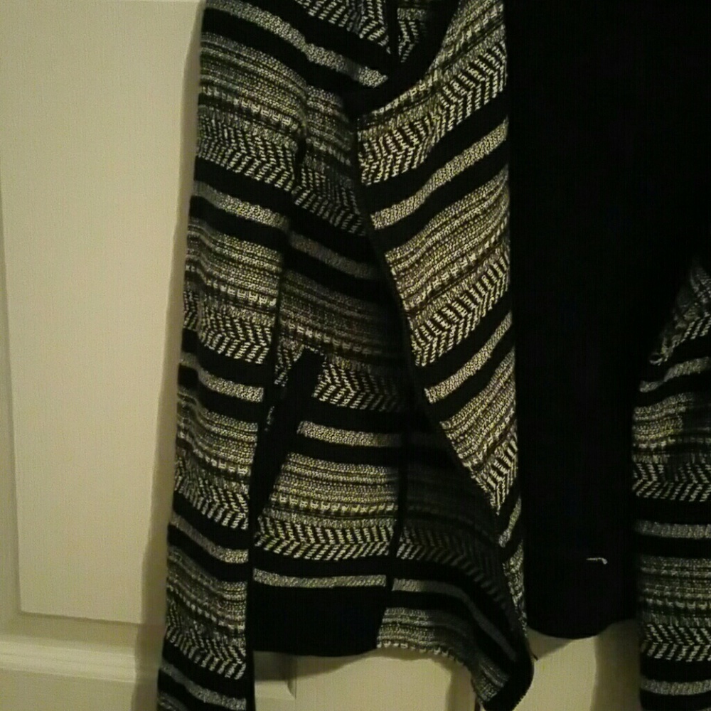 Jacket - Picture 5 of 6